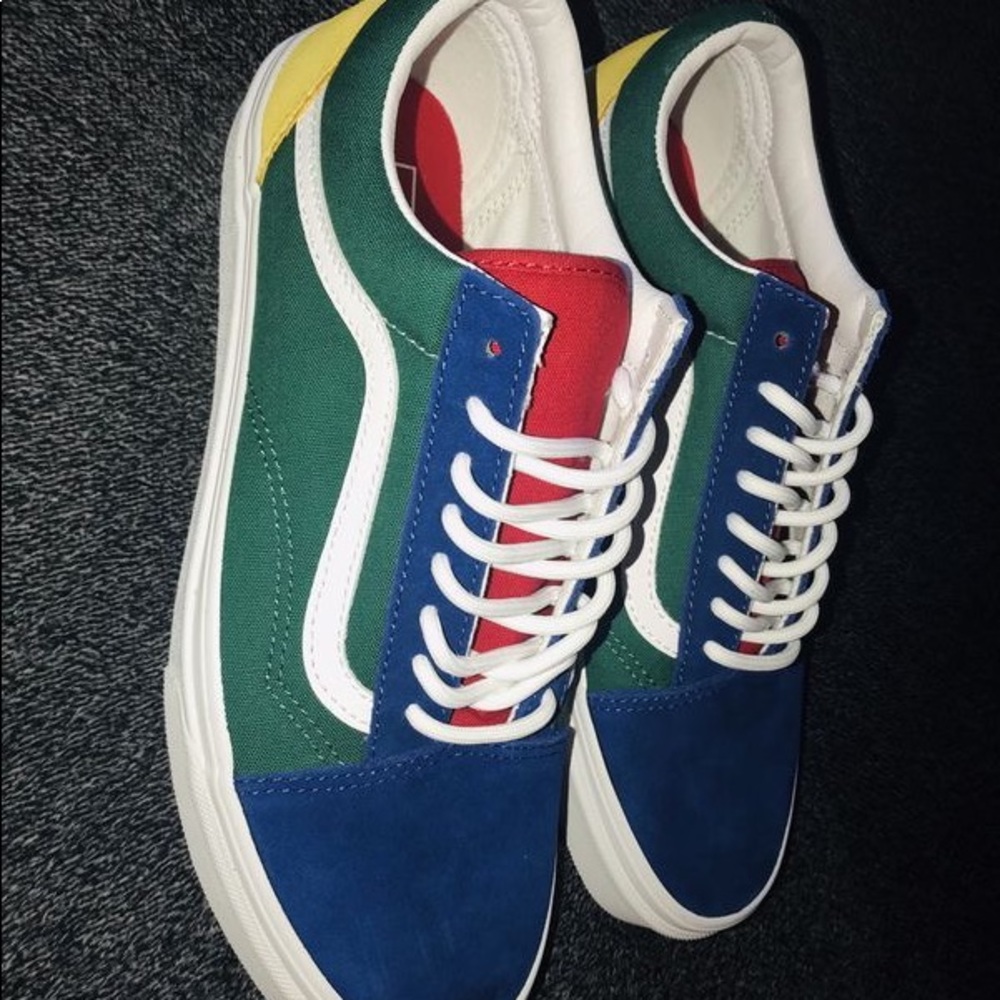 Vans Yacht Club “Old Skool” 😍